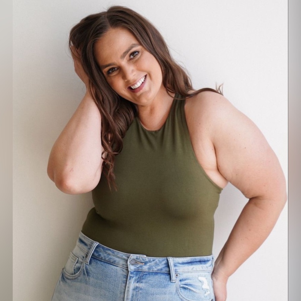 •NWOT CJLA Eden Tank in Olive